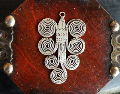 Hmong Eternity Pendant Necklace -- Culture Cross