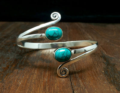 Winds of Turquoise Bracelet -- Culture Cross