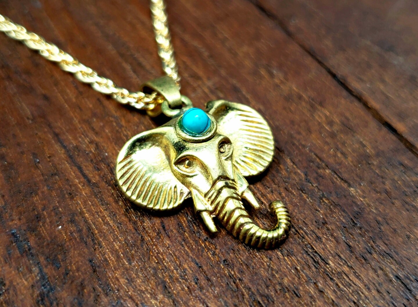 Simple Turquoise Gold Lucky Elephant Necklace