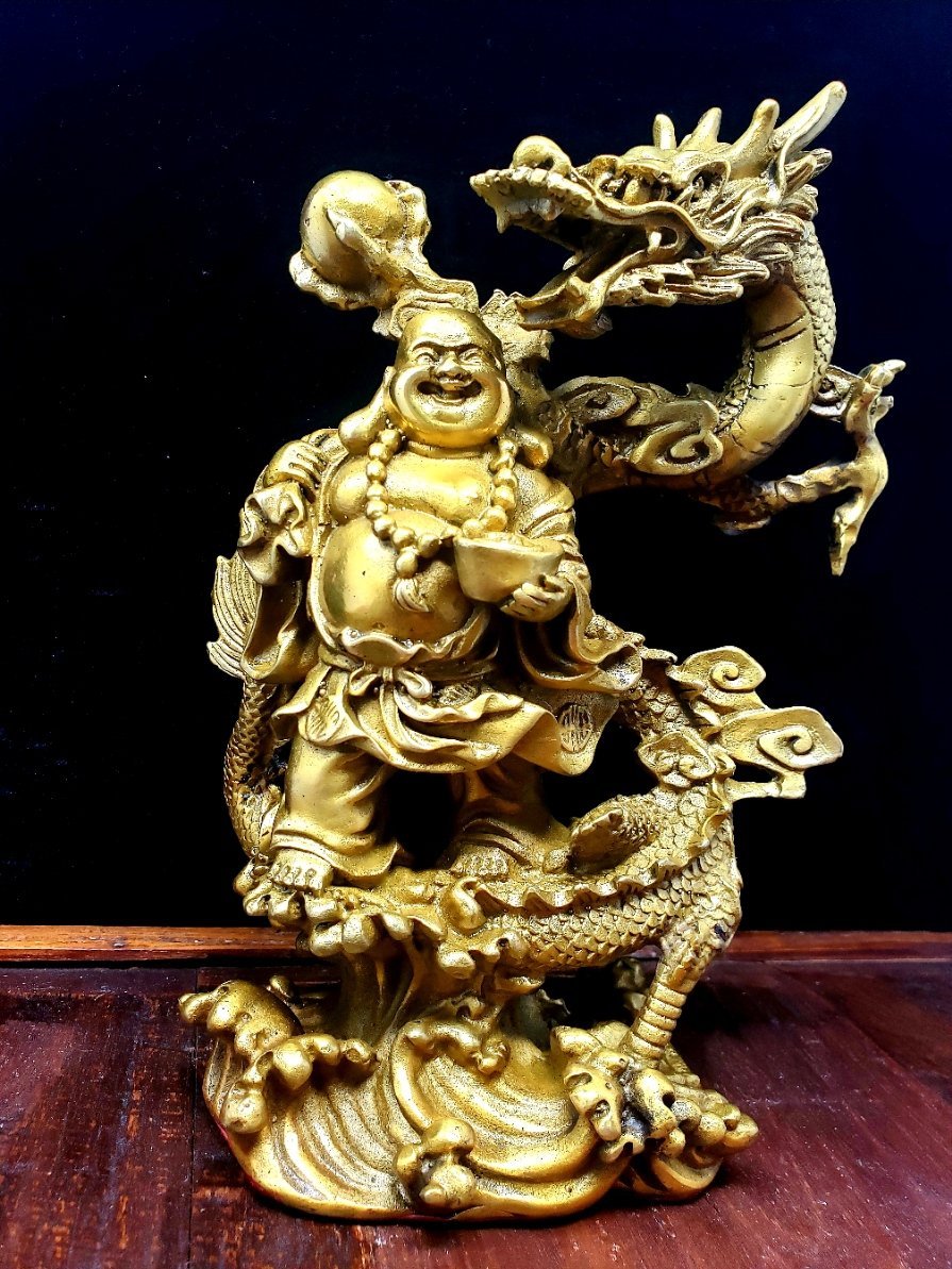 #力の神　#souvenir　#dragon  #チベット　#Buddha Amazon.com: GJ Polyresin Laughing Buddha on Dragon; 10x 13x