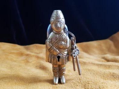Krishna Figurine Lock -- Culture Cross